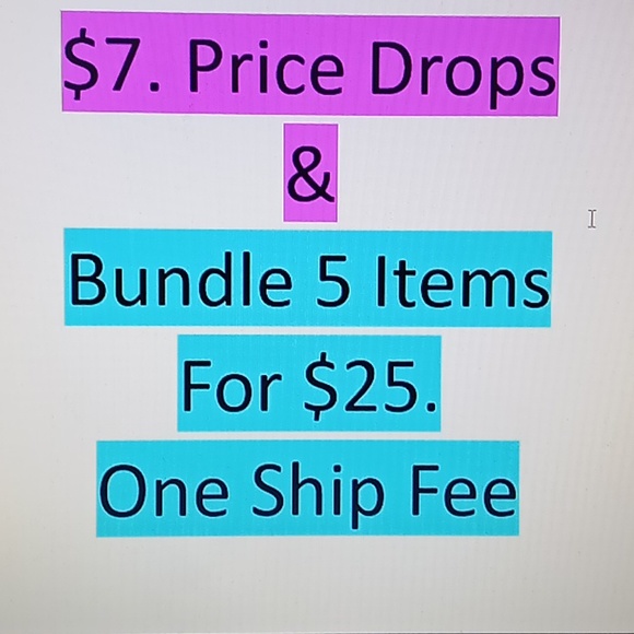 White round cluster Earrings NEW - Picture 2 of 2